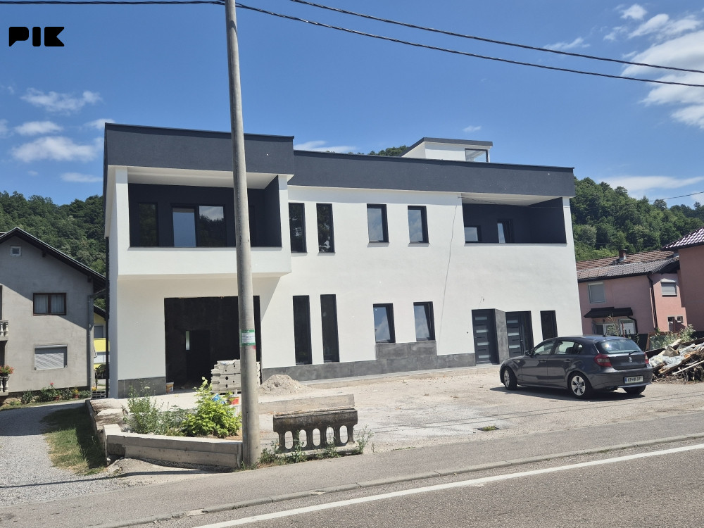Poslovni prostor Bosanska Otoka 2