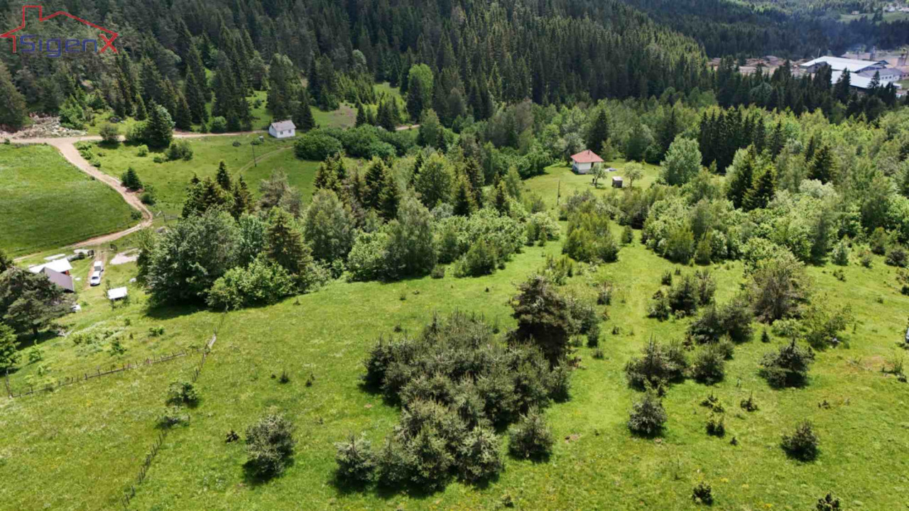 Sigenx prodaje zemljište/vikendica/  Vučija Luka 6