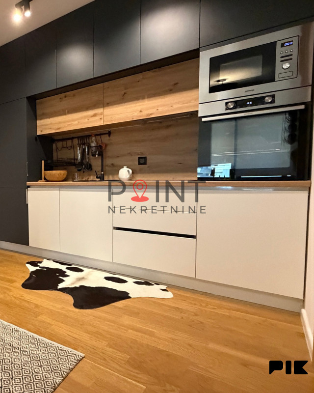 PRODAJA: Luksuzan apartman na Bjelašnici 9