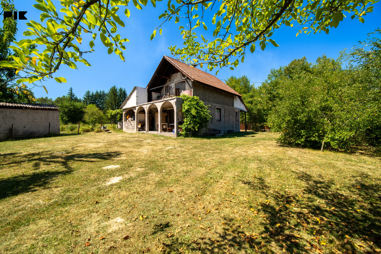 Zemljište 5.019 m2  tri parcele u Rakovici 7