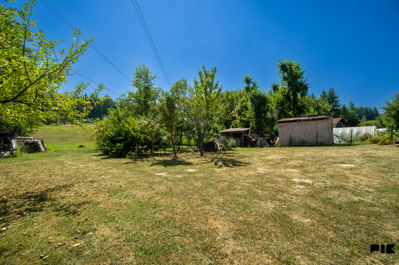 Zemljište 5.019 m2  tri parcele u Rakovici 9