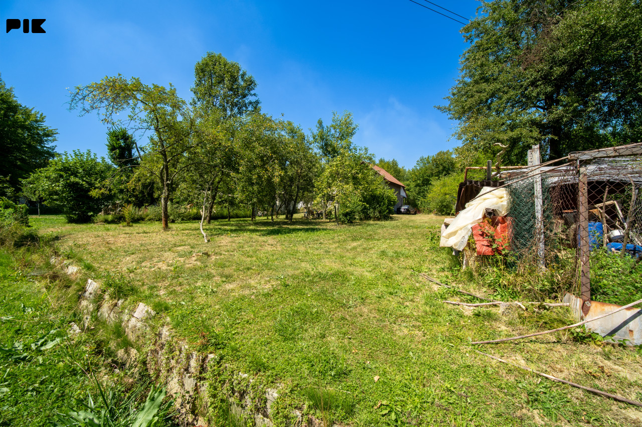 Zemljište 5.019 m2  tri parcele u Rakovici 10