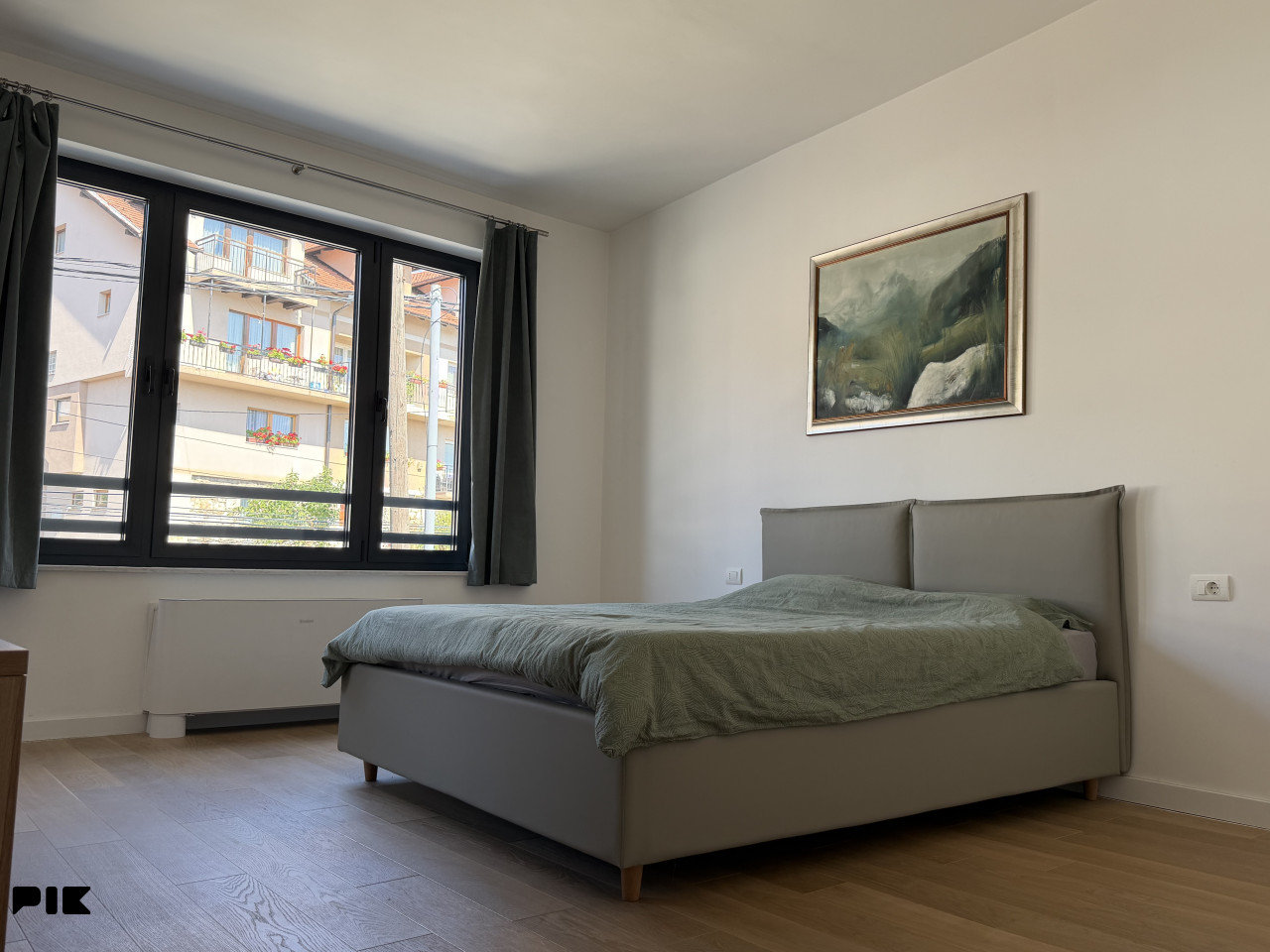 Ekskluzivan četverosoban stan 162 m2 + terasa 90m2/Breka 6