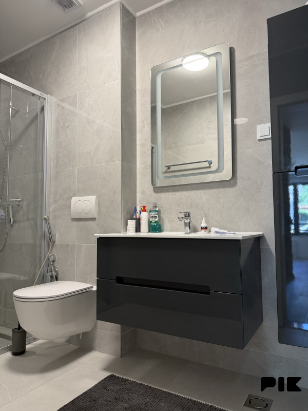 Ekskluzivan četverosoban stan 162 m2 + terasa 90m2/Breka 10