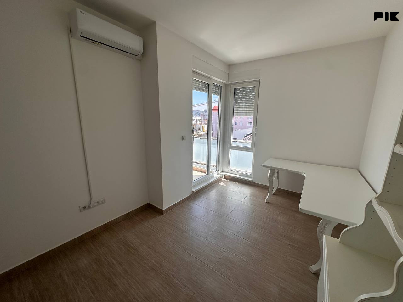 Izdaje se trosoban namjesten stan centar Banja Luka 3
