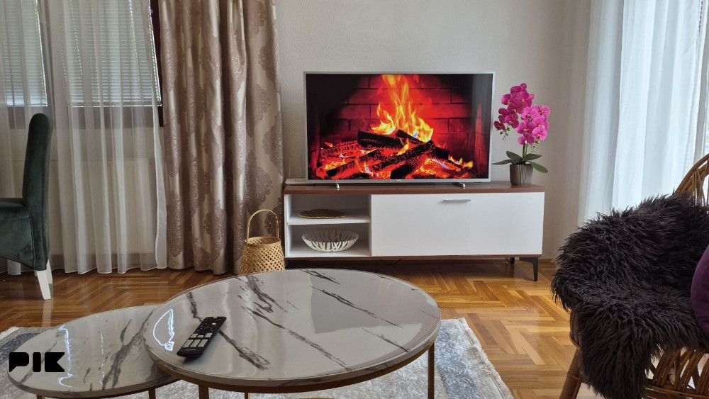 Iznajmljivanje/izdavanje moderno uredjenog stana na Stup