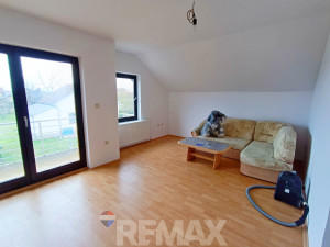 Prostrana porodična kuća 300m2 na placu 1430 m2-Maglajani photo 2
