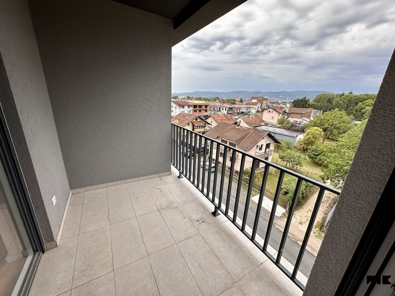 Na prodaju Četvorosoban stan 92m2  Lazarevo, Banja Luka 5