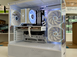 GAMING PC AMD RX 9060 XT 16GB/RYZEN 5 7500F/32GB DDR5/1TB SSD