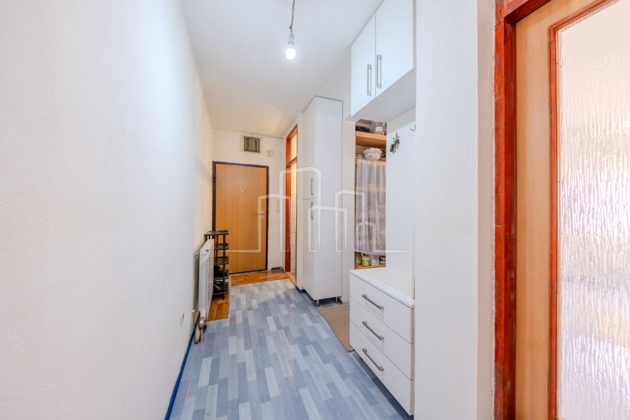 Prodaja trosoban stan Pale 80 m2 7