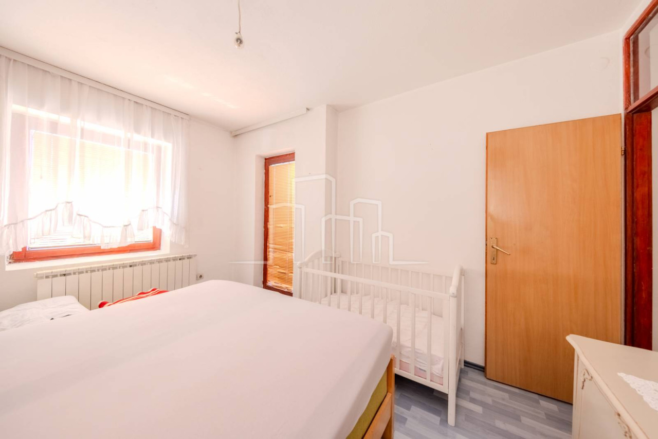 Prodaja trosoban stan Pale 80 m2 10