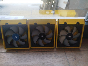 Corsair ML120 Premium 120mm PWM ventilator