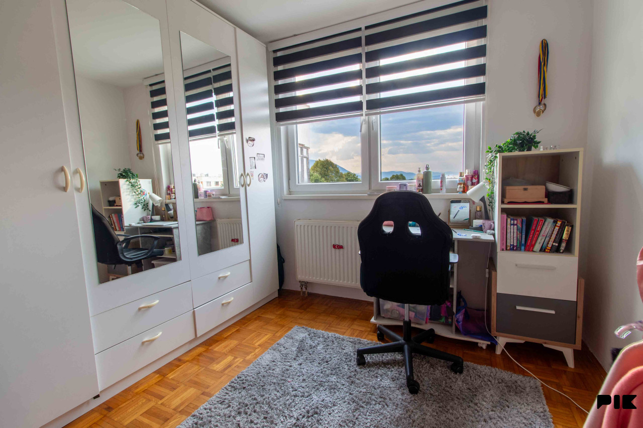 Dobrinja | Lijep trosoban stan | 65m2 10