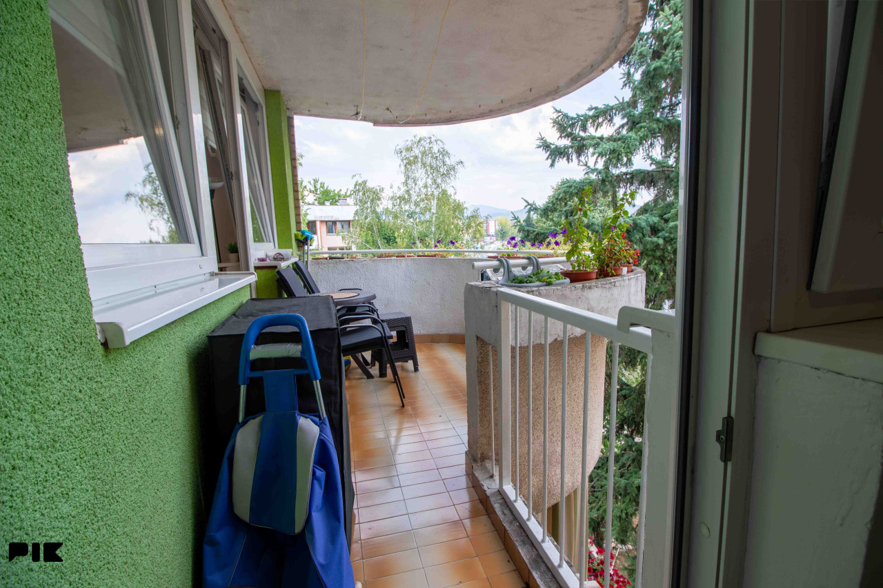 Dobrinja | Lijep trosoban stan | 65m2 16