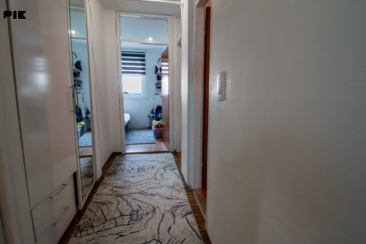 Dobrinja | Lijep trosoban stan | 65m2 17