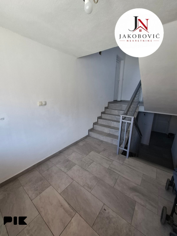 Stanovi i apartmani Brčko 12