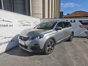 Peugeot 5008 2019. HDI Allure 8 mm lanac