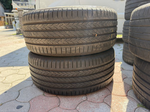 Prodajem 2 gume 245/50/19 Continental 2025.g