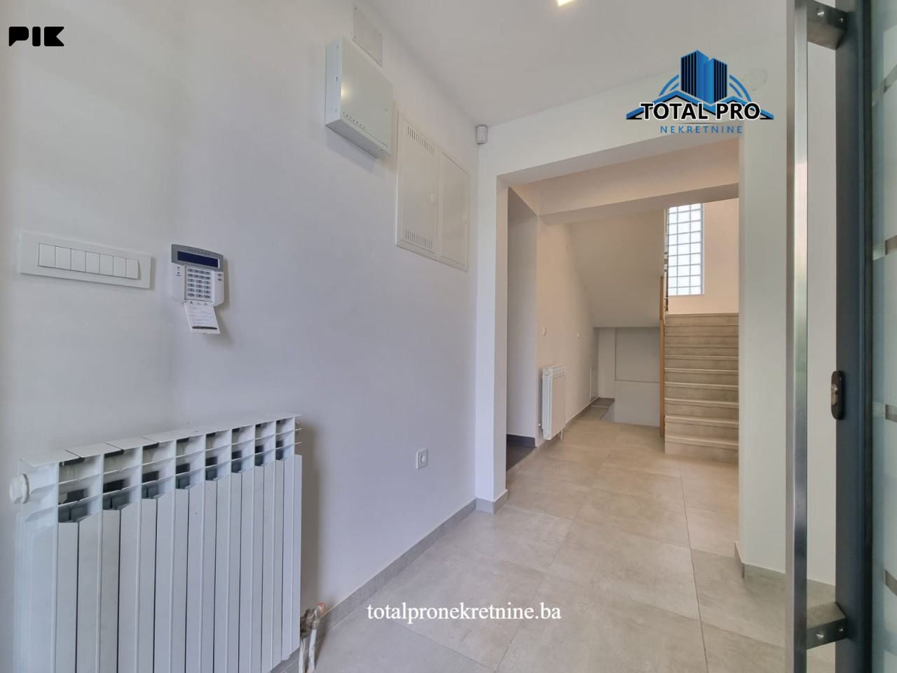 TOTAL PRO / Kuća s poslovnim prostorom 390m2 / Marijin Dvor 3