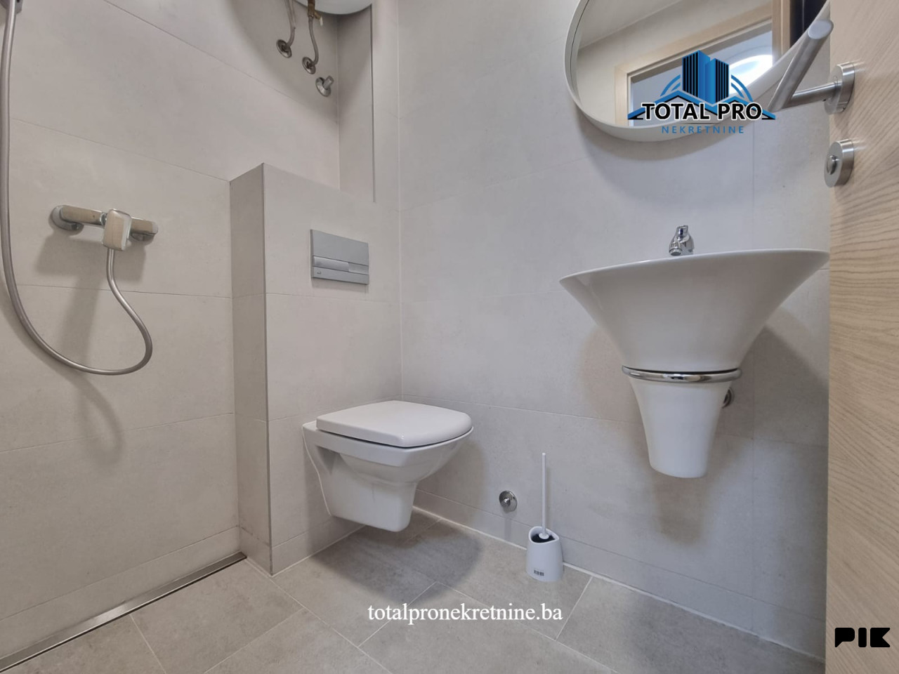TOTAL PRO / Kuća s poslovnim prostorom 390m2 / Marijin Dvor 9