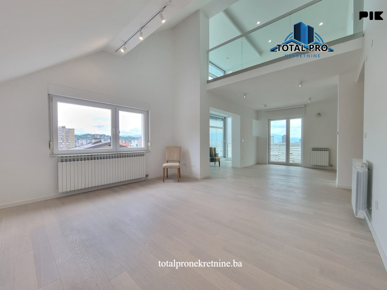 TOTAL PRO / Kuća s poslovnim prostorom 390m2 / Marijin Dvor 14