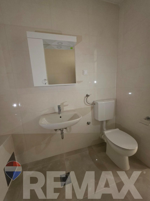 Kancelarijski prostor | Poslovni prostor | Stan | 55m2 8