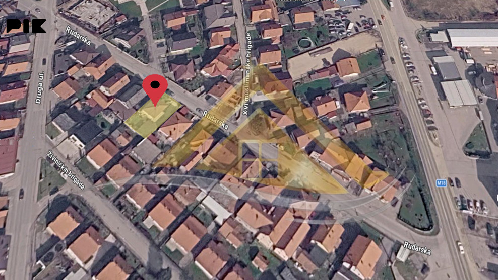 Atraktivna kuća sa dvorištem i pomoćnim objektom, grad Živinice 21