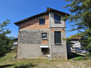 Kuća Istočno Sarajevo Lukavica Prljevo B. Njegoševa ul. photo 2