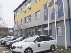 Izdajem MAGACIN 616 M2 + kancelarija 35m2