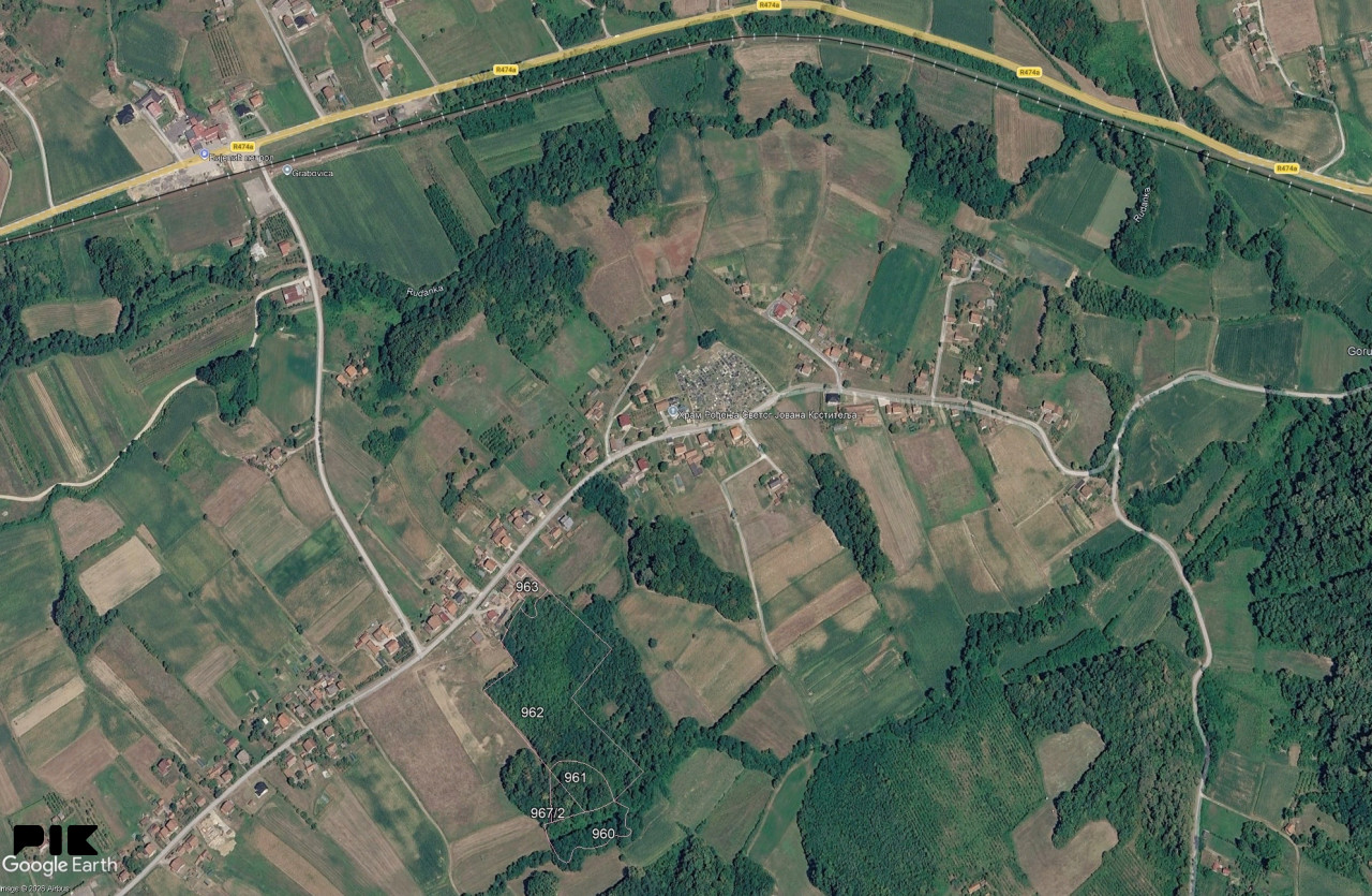 Na prodaju kuća sa okućnicom i zemlja uz okućnicu 2