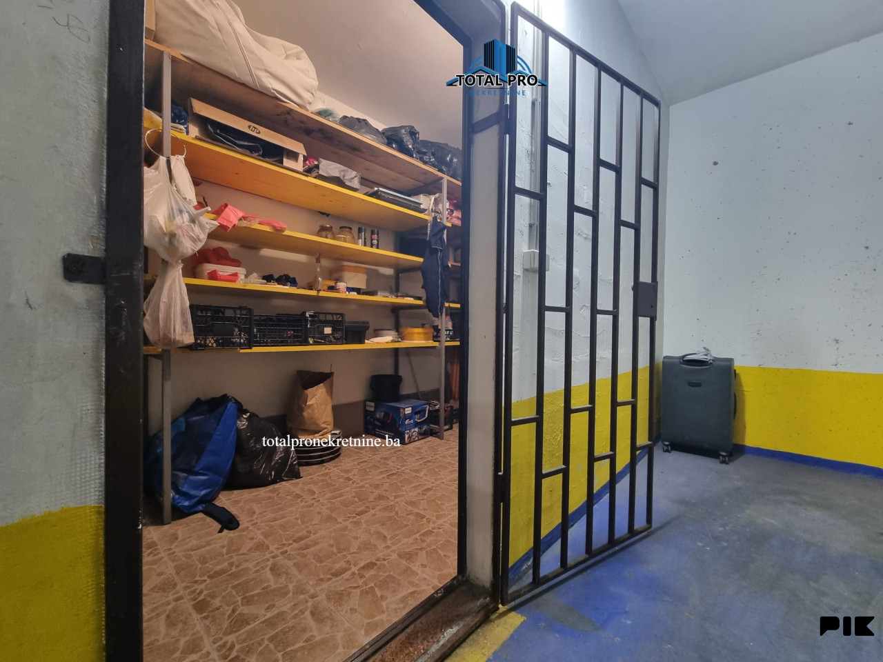 TOTAL PRO / Garaža sa ostavom 27,62 m² / Nova Otoka - Više
