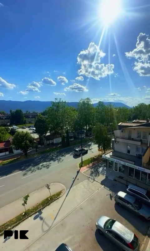 Trosoban stan u Lukavici 15