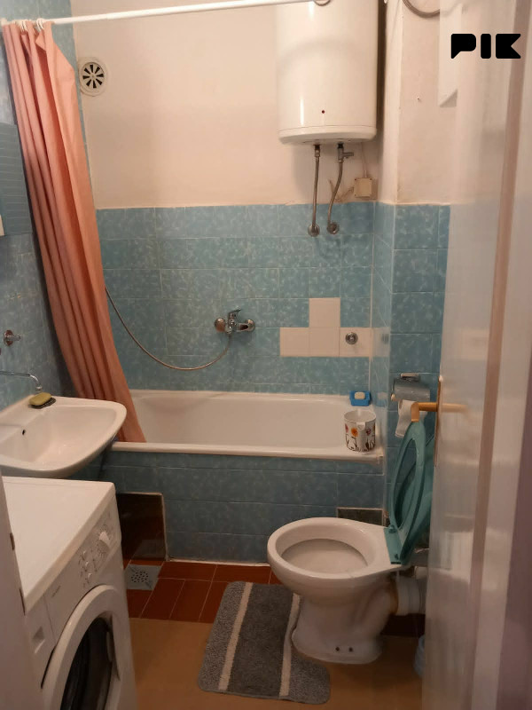 Jednosoban namješten stan na Koševskom Brdu 7
