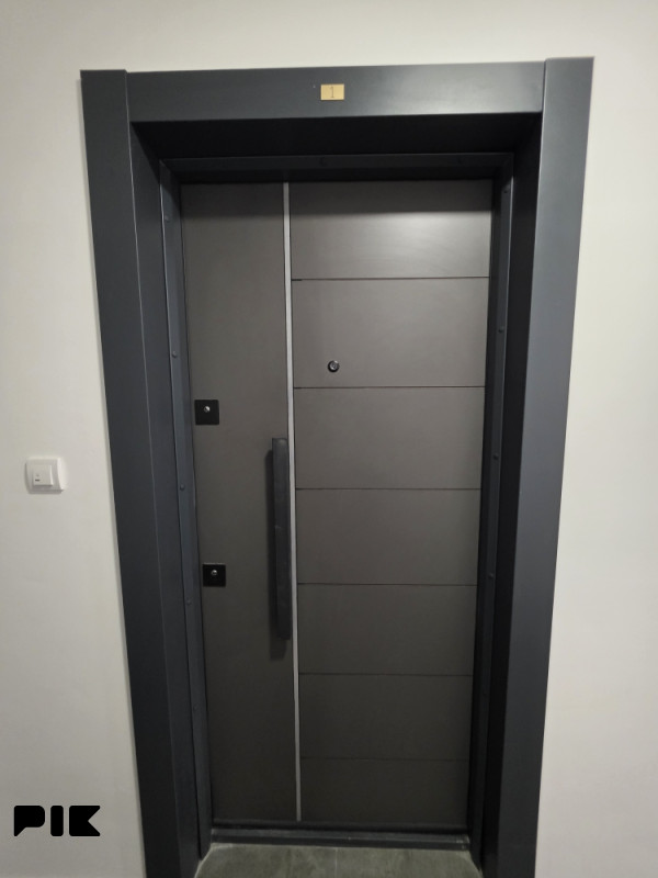 ***STAN SA GARAŽOM I OSTAVOM DERVENTA 66,32 m2*** 8