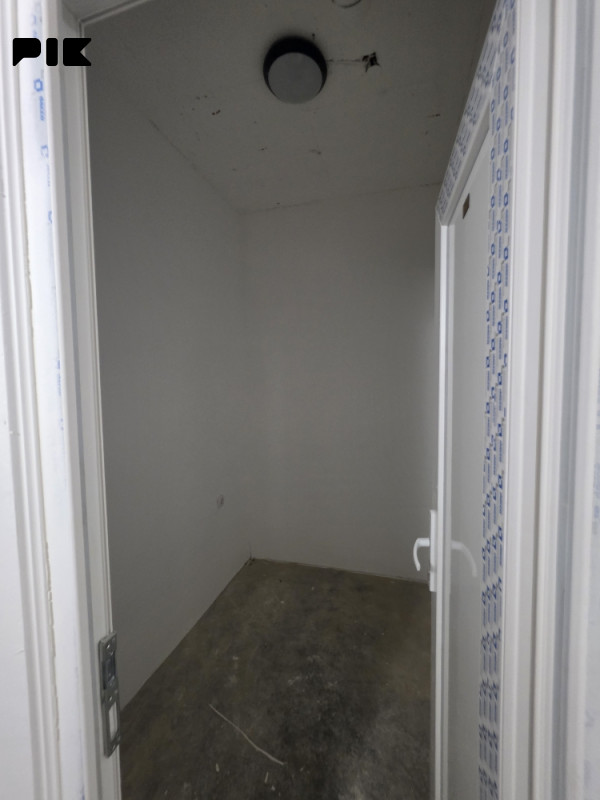 ***STAN SA GARAŽOM I OSTAVOM DERVENTA 66,32 m2*** 5