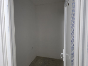 ***STAN SA DVIJE GARAŽE I OSTAVOM DERVENTA 66,32 m2*** photo 5