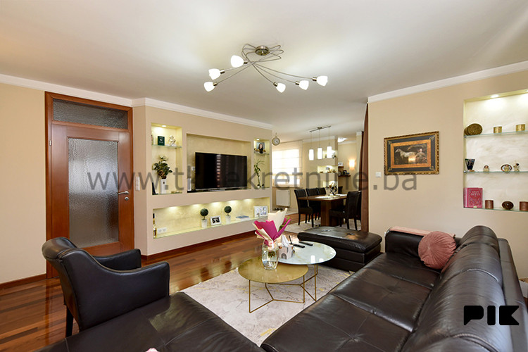 ZLOKOVAC - Zgrada "MUREX" -  Luksuzan trosoban stan 97,50 m2 2