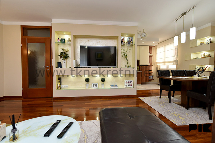ZLOKOVAC - Zgrada "MUREX" -  Luksuzan trosoban stan 97,50 m2 3