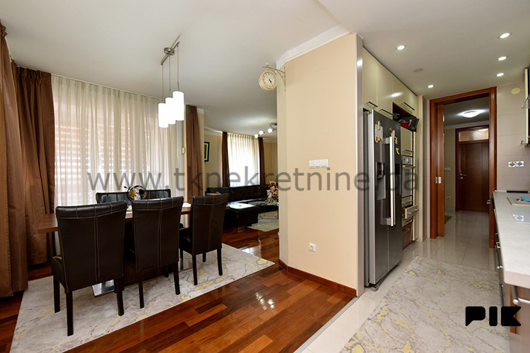 ZLOKOVAC - Zgrada "MUREX" -  Luksuzan trosoban stan 97,50 m2 7
