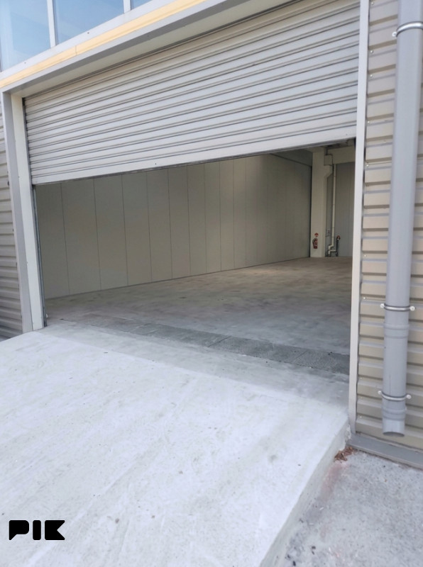 Skladišta i hale Ilidža 500m2 3