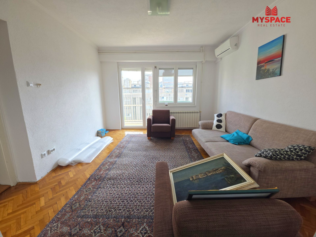 MY SPACE/ Stan/ Cengic Vila/ Nedima Filipovica/ 83 m2 2