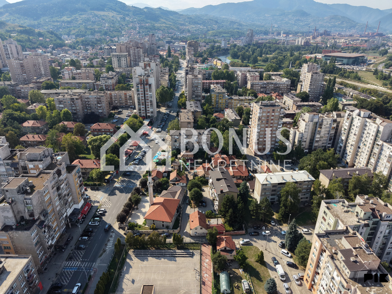 Kuća sa okućnicom, centar grada - Zenica 4