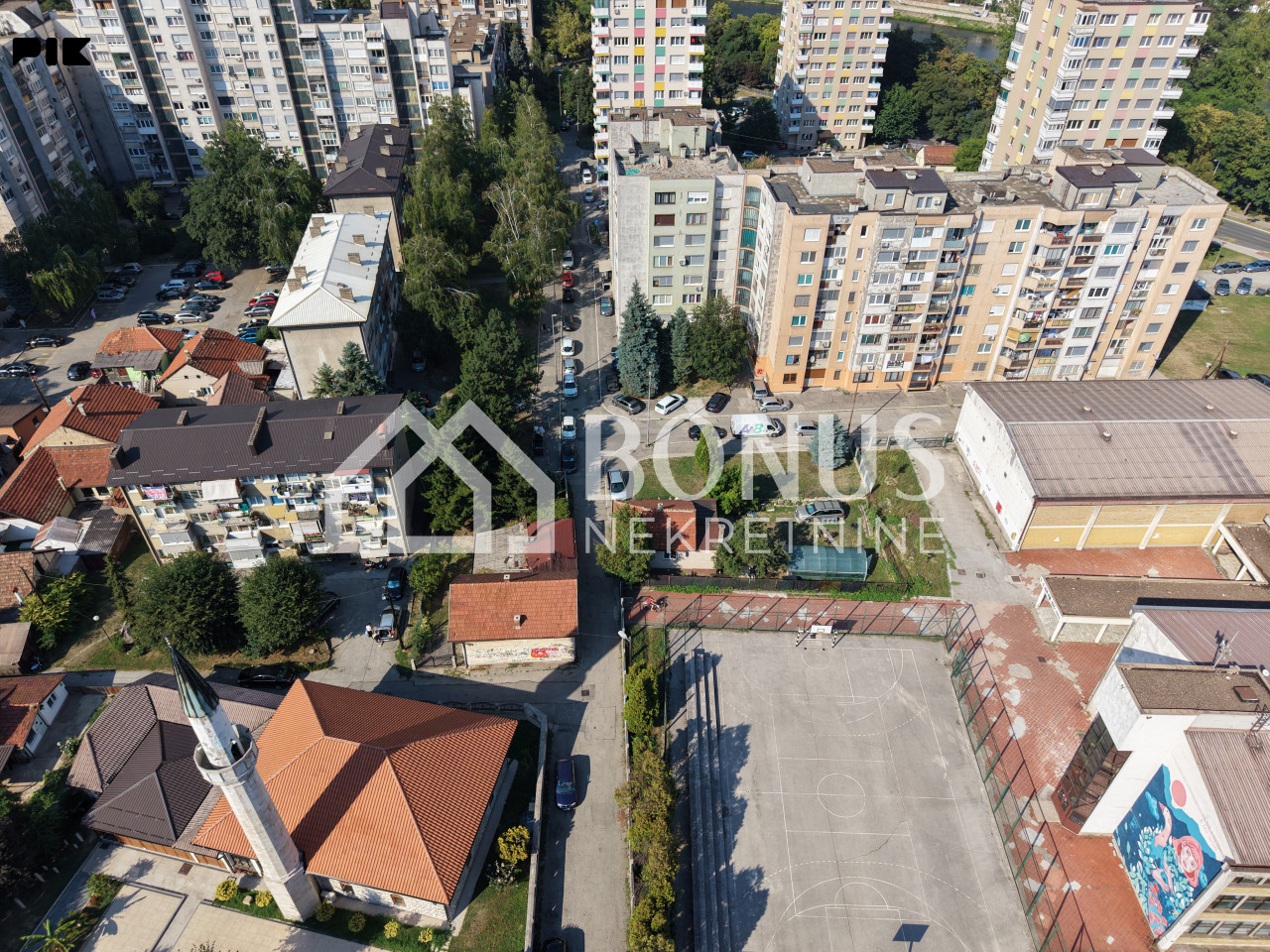 Kuća sa okućnicom, centar grada - Zenica 8