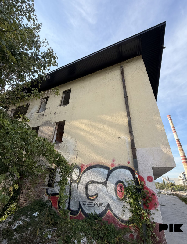 UNIKOD - Stambeno-poslovna zgrada TE Kakanj 1050 m2 2