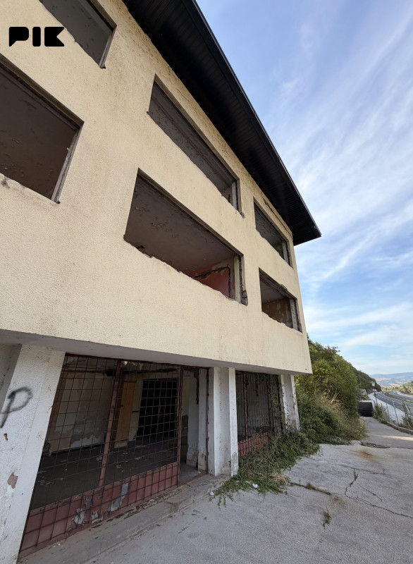 UNIKOD - Stambeno-poslovna zgrada TE Kakanj 1050 m2 20