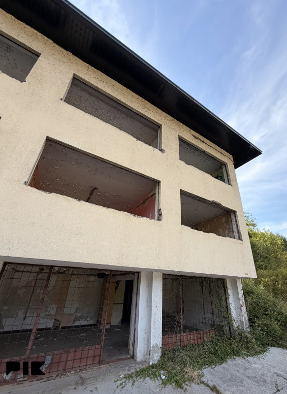 UNIKOD - Stambeno-poslovna zgrada TE Kakanj 1050 m2 21
