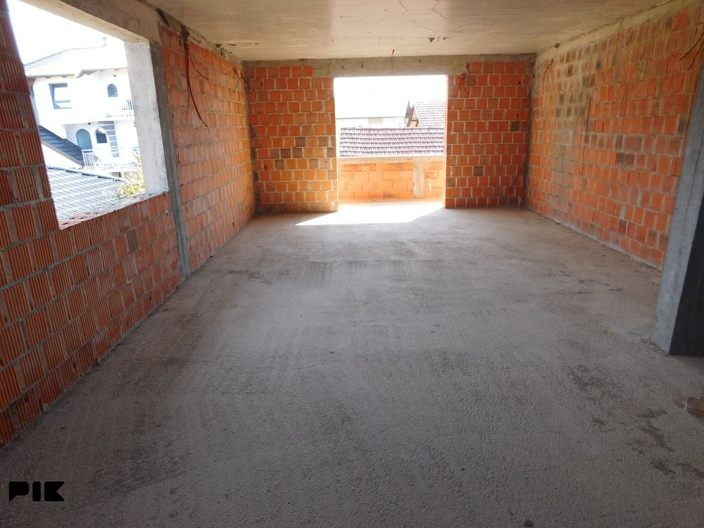 Kuća 225m2, placa 632m2 - Trn/Laktaši 18
