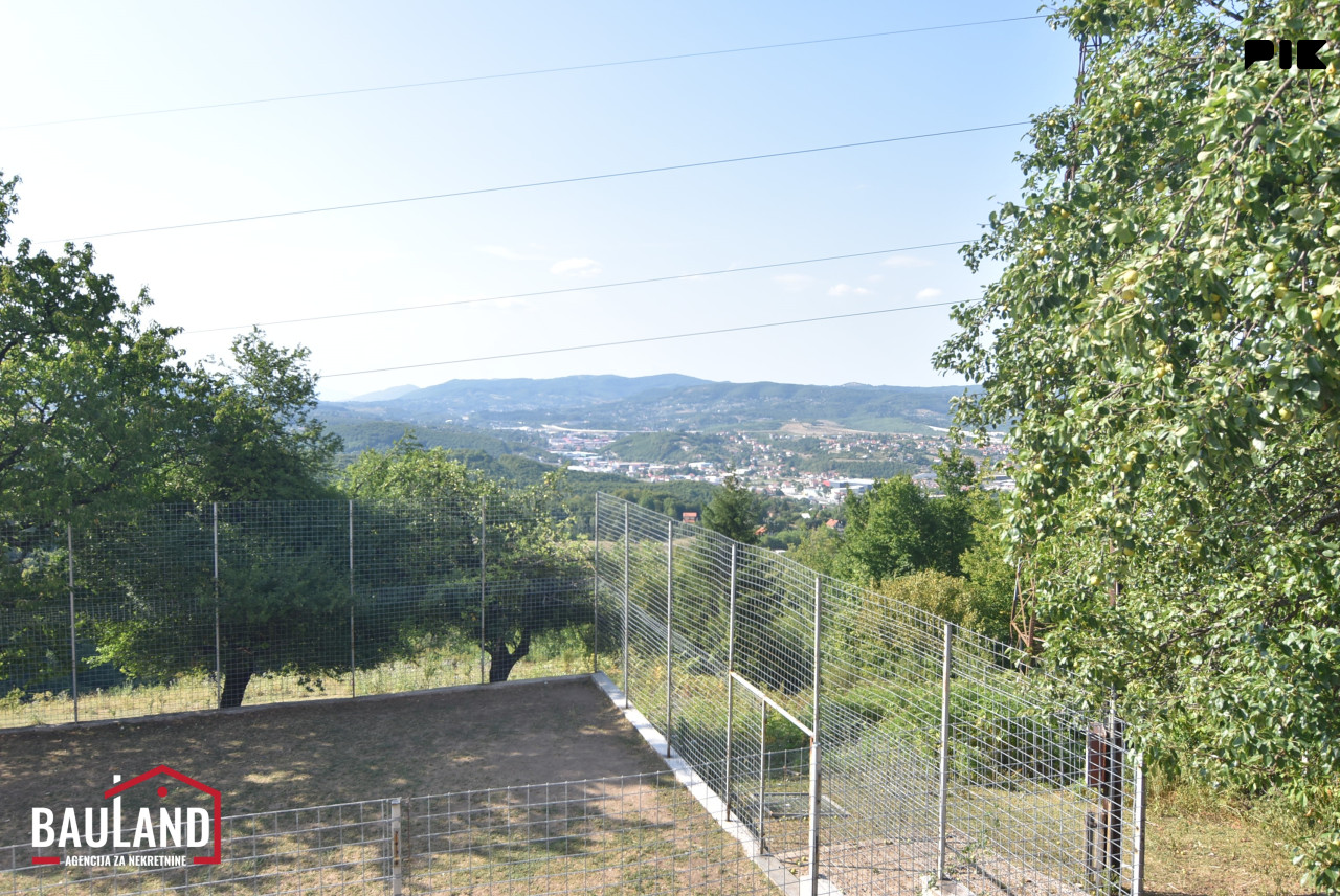 Zemljište sa stambenim i privrednim objektom / Blažuj, Ilidža 16