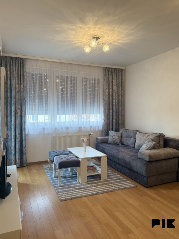 Stan 42m2 Banja Luka Venecija most 2