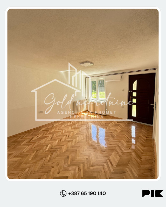 Iznajmljujemo poslovni prostor 20m2 u centru grada 2